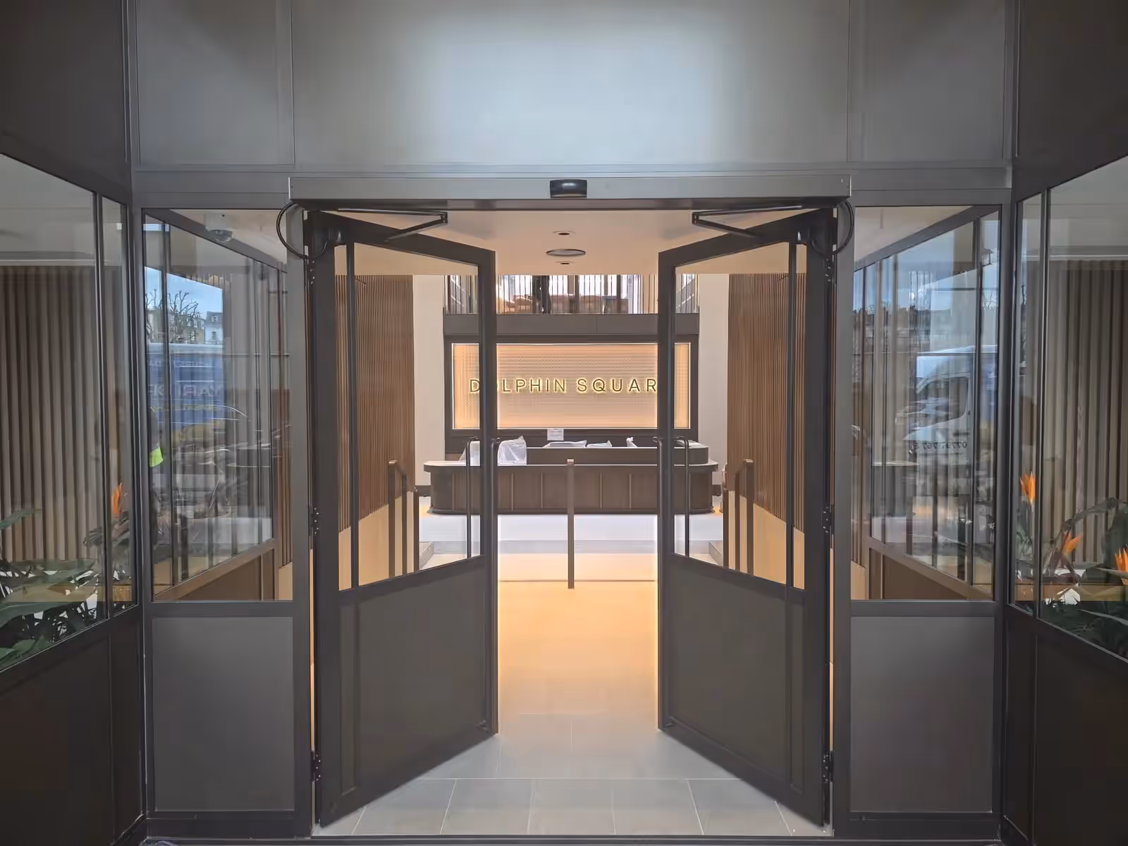 Healthcare , Avanti Doors